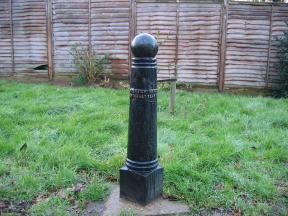 Greenwich Meridian Marker; England; Hertfordshire; Stanstead St Margarets
